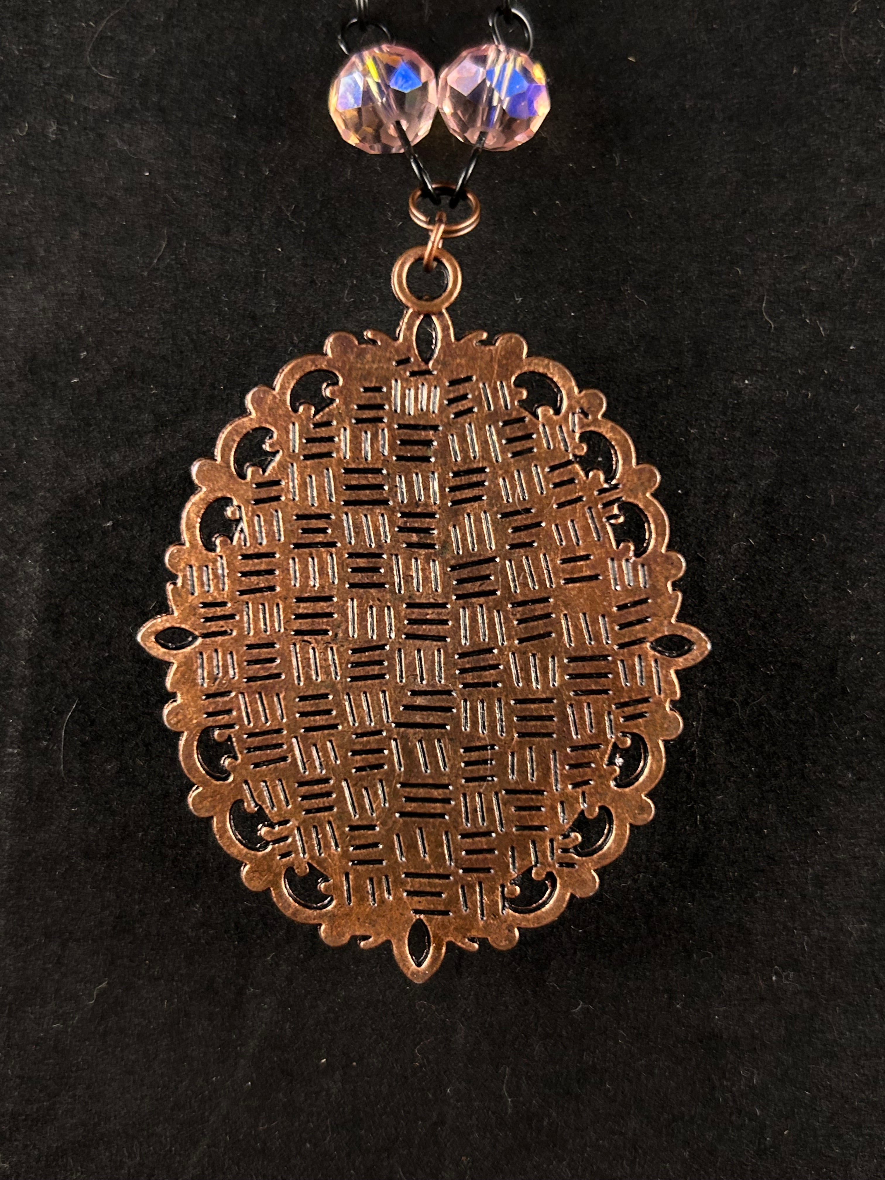 Andromeda (beige, black, and red copper)