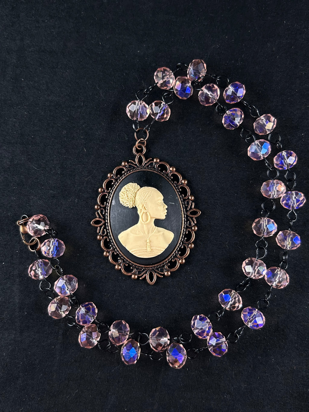 Andromeda (beige, black, and red copper)