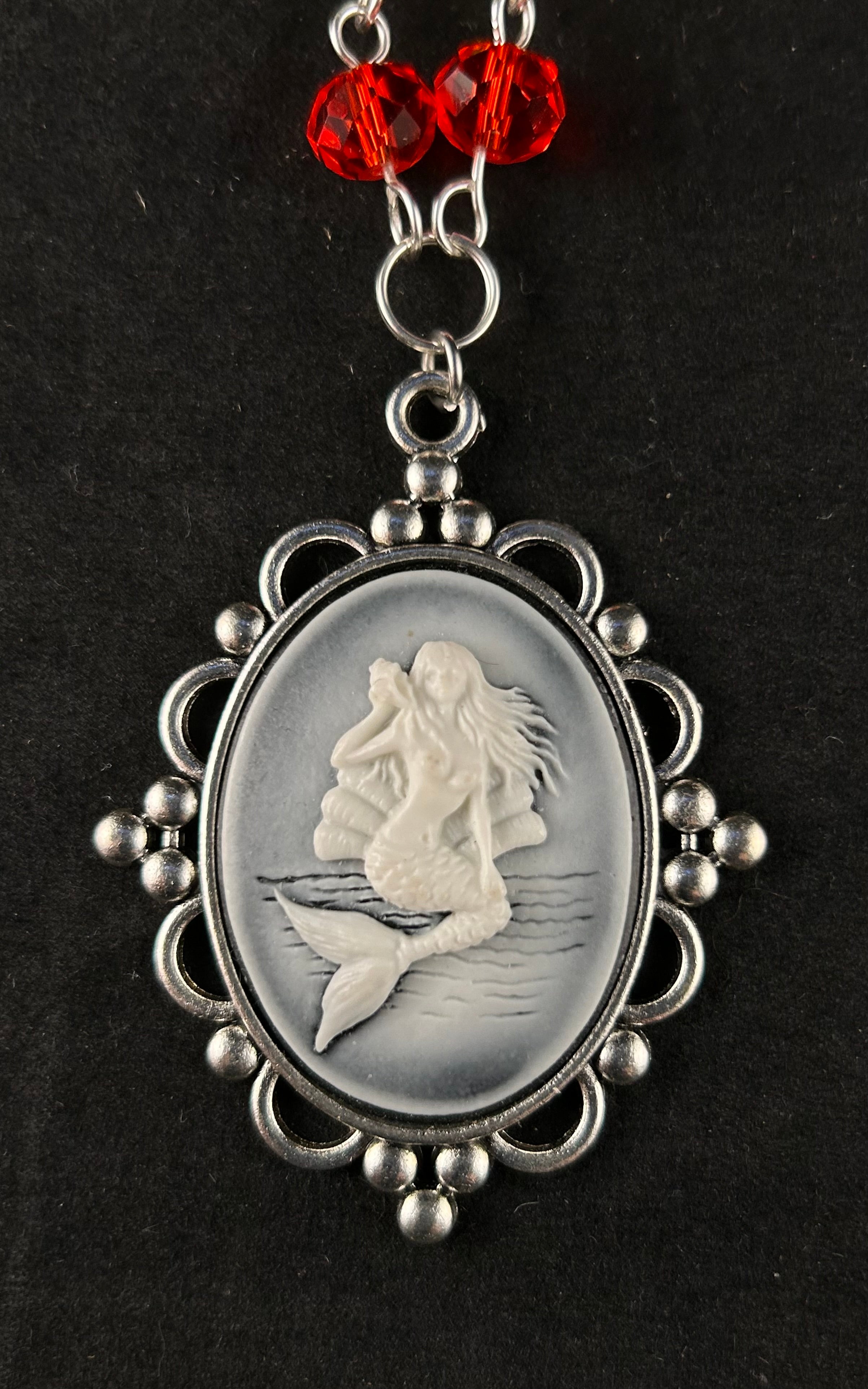 Siren Pride Edition (white, black, and silver)